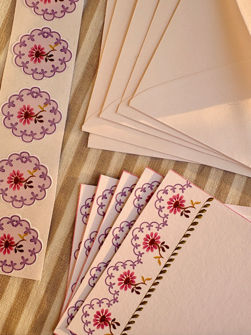 Bella 3R Notecard Set