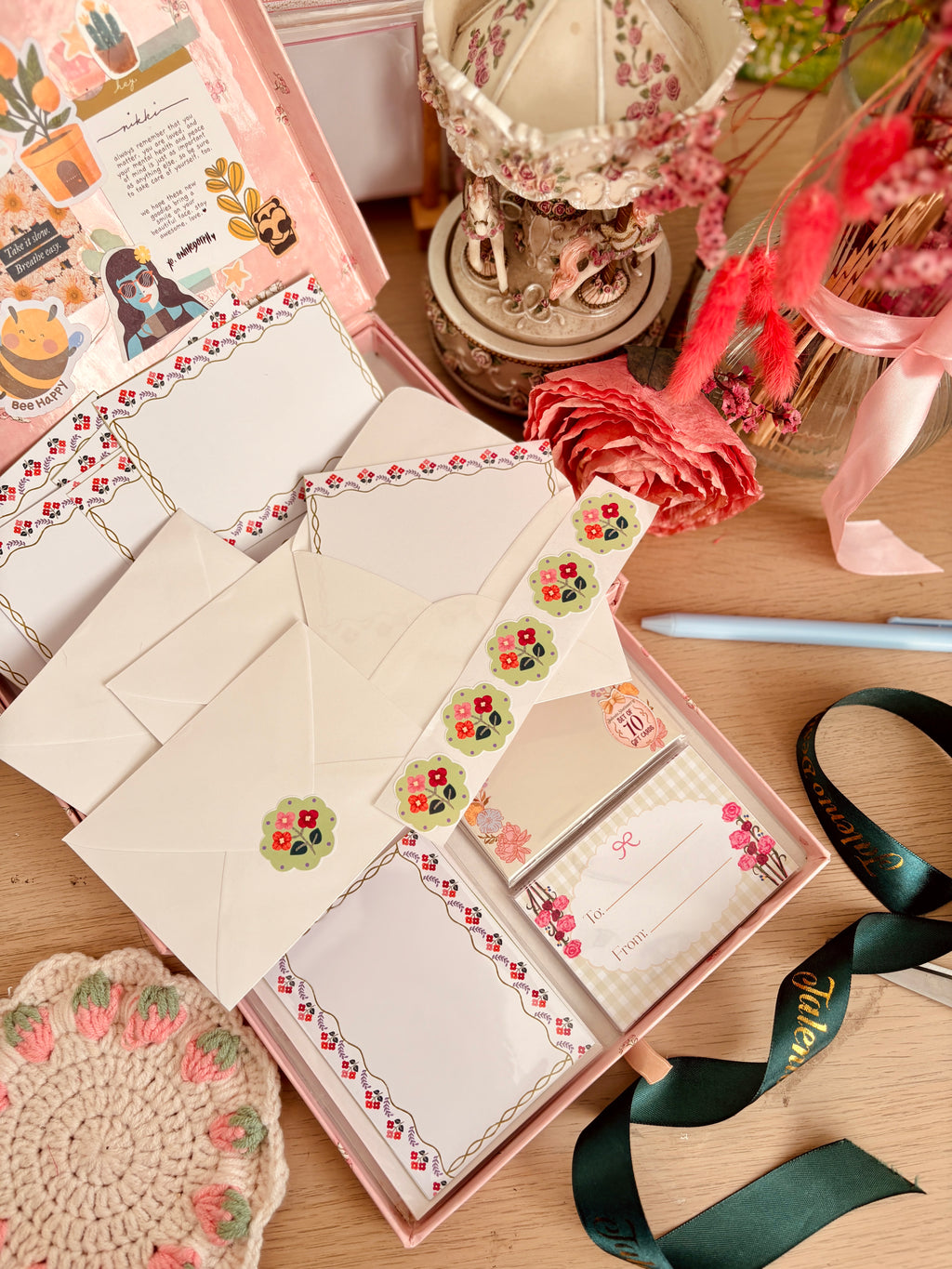 Bessie 3R Notecard Set