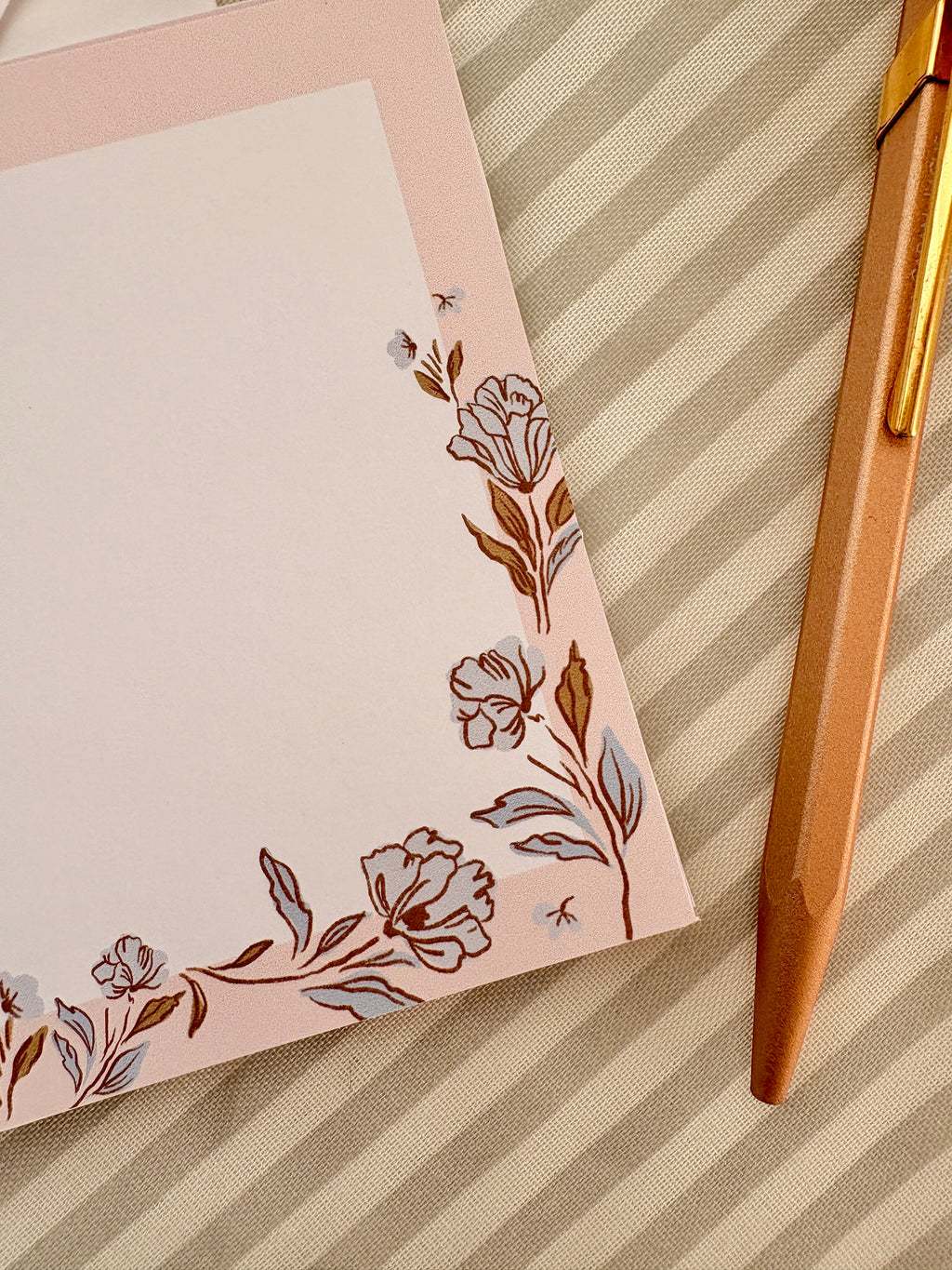 Delphinium 4R Notecard Set