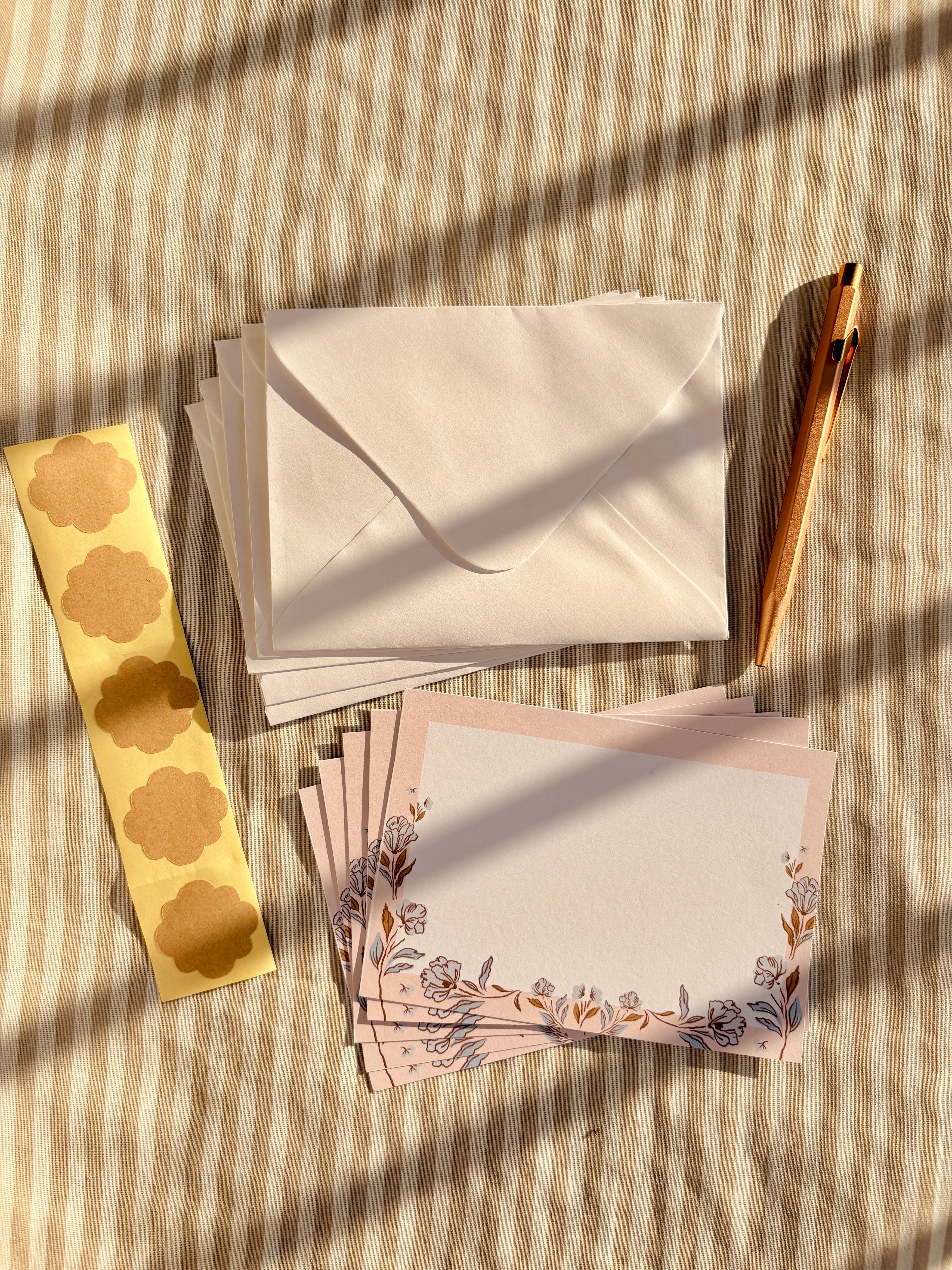 Delphinium 4R Notecard Set