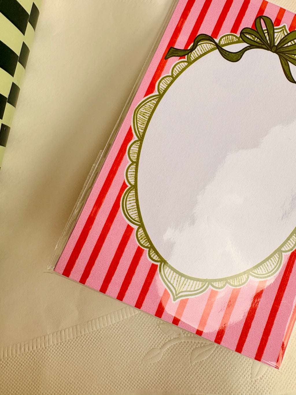 Red Licorice Gift Card Set