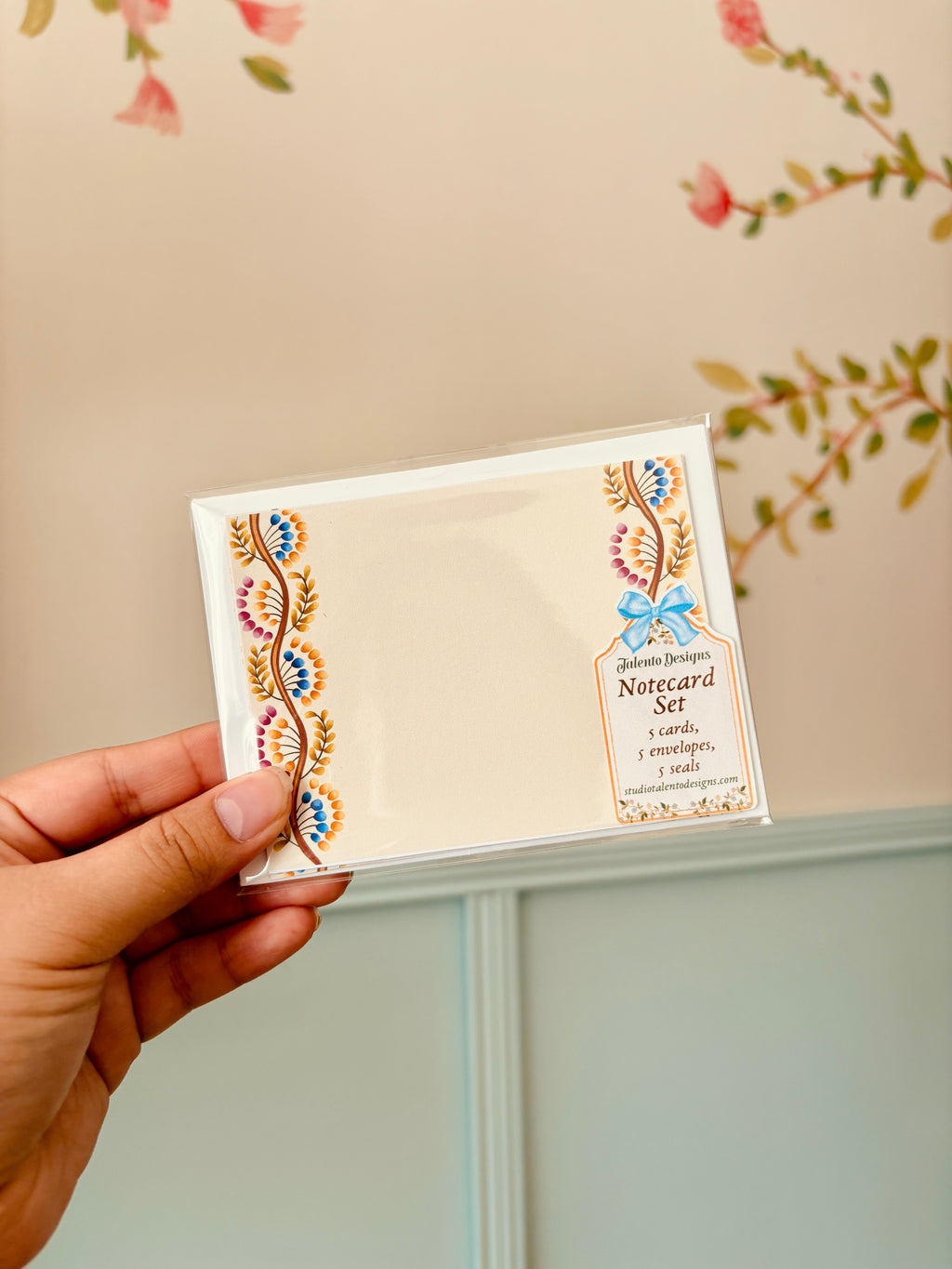 Delia 3R Notecard Set