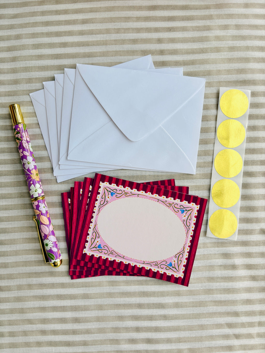 Valentina 3R Notecard Set
