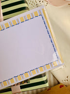 Lara 4R Notecard Set